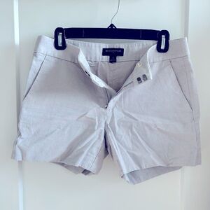 Silver Banana Republic Shorts - Size 4